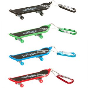 Keyring Smiggle - Sk8board